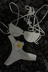 Biały zestaw bikini Amora