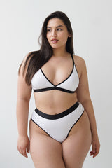 Białe majtki z czarnym wykończeniem Jeanne