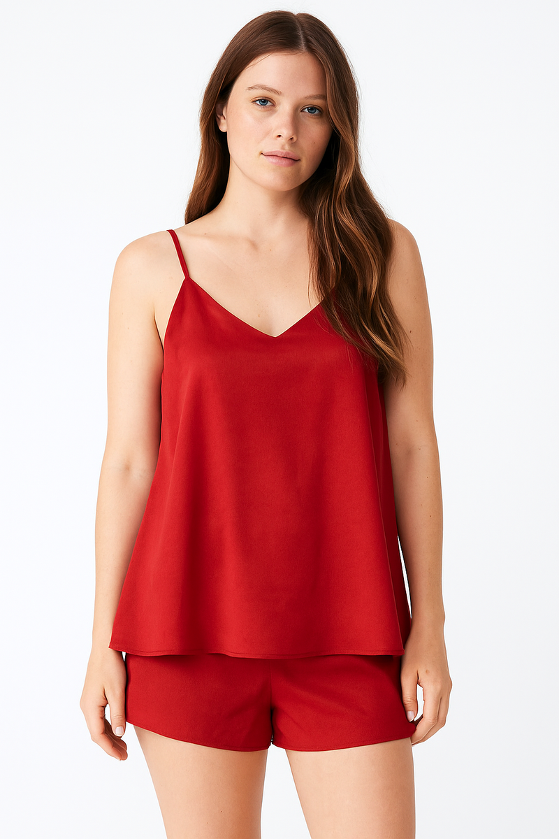 Czerwony satynowy top na cienkich ramiączkach Denise